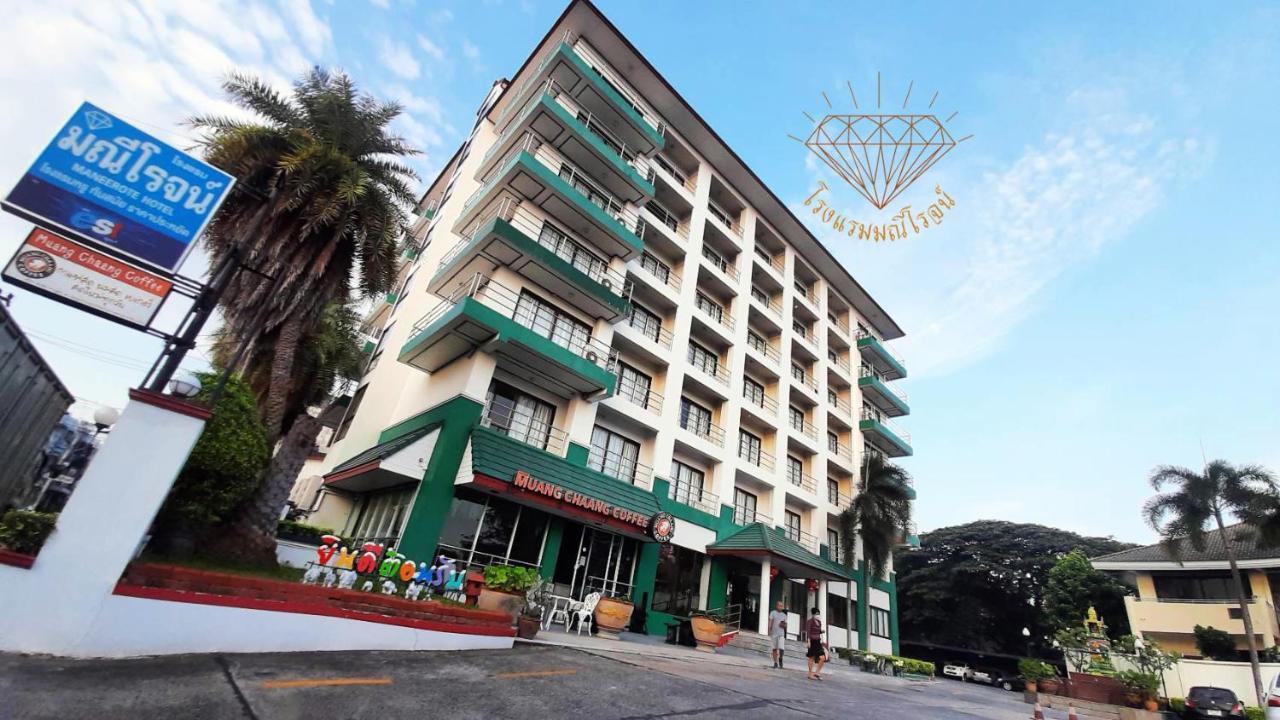 Maneerote Hotel Surin Exterior foto